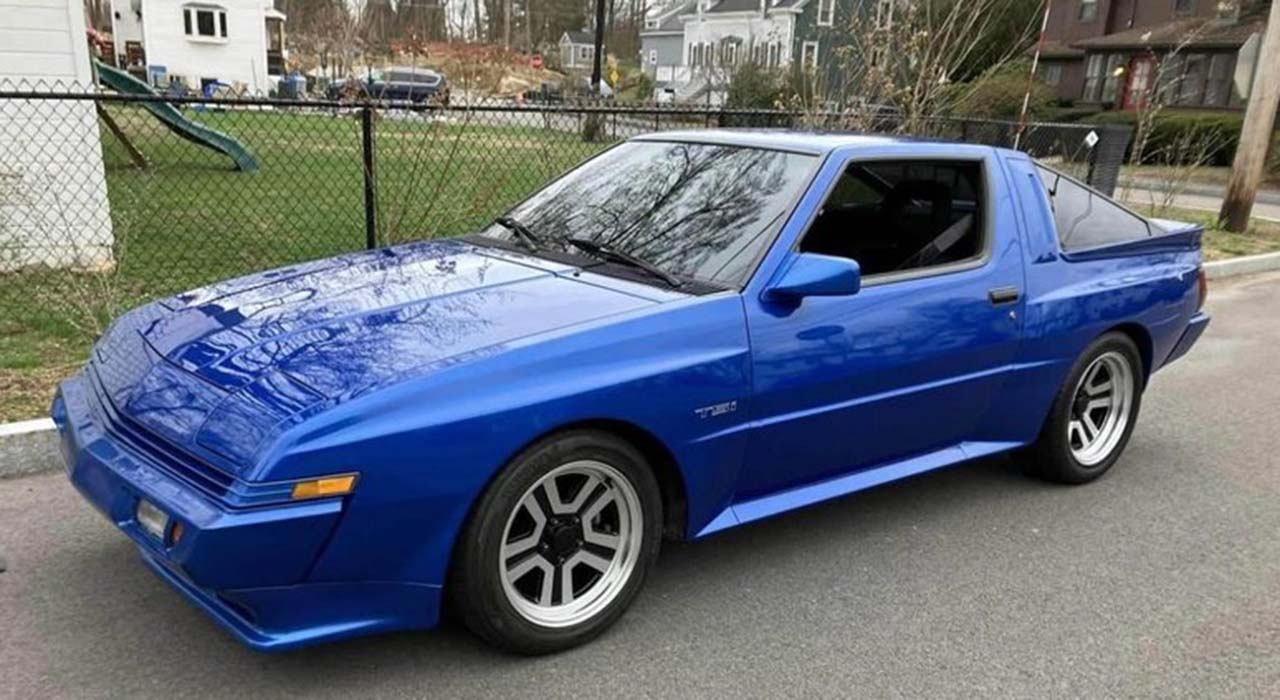 2nd Image of a 1988 CHRYSLER CONQUEST TSI