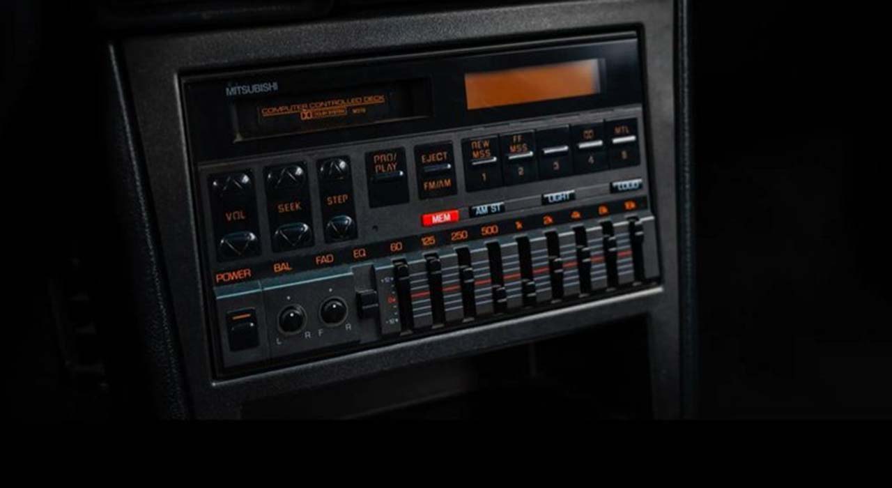 14th Image of a 1988 CHRYSLER CONQUEST TSI