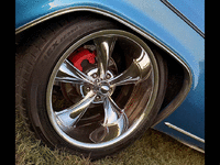 Image 15 of 18 of a 1966 CHEVROLET IMPALA