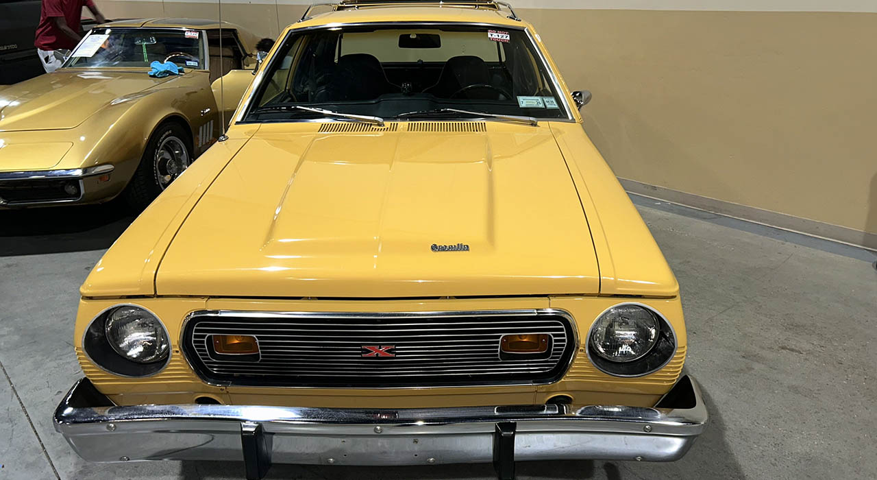 2nd Image of a 1974 AMC GREMLJN X