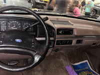 Image 7 of 12 of a 1993 FORD BRONCO