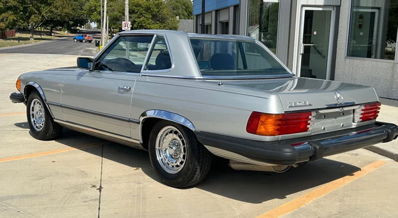 6th Image of a 1982 MERCEDES-BENZ 380 380SL