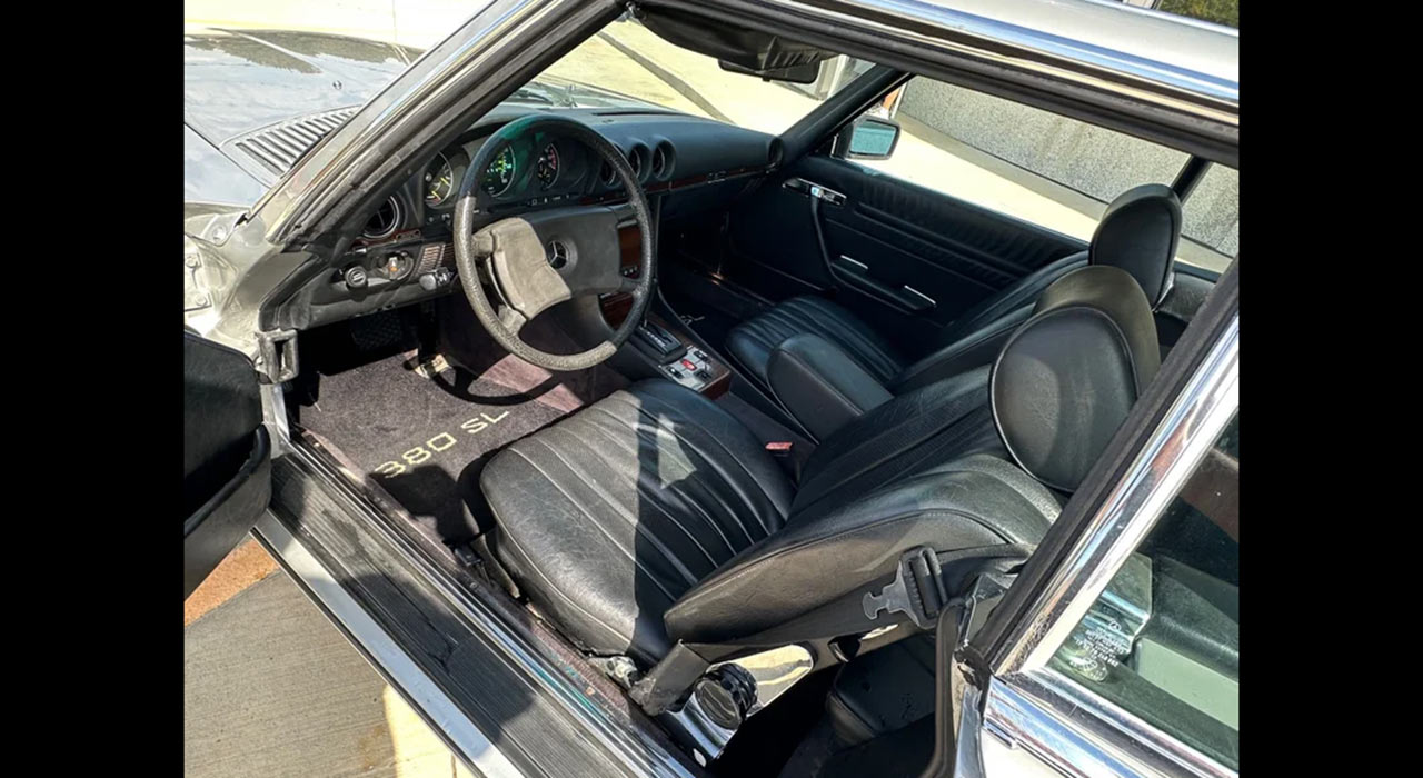 12th Image of a 1982 MERCEDES-BENZ 380 380SL