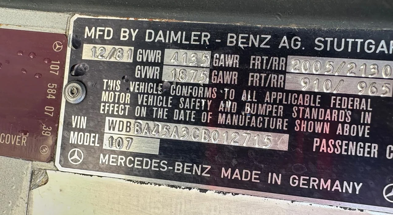 18th Image of a 1982 MERCEDES-BENZ 380 380SL