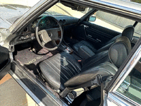 Image 13 of 20 of a 1982 MERCEDES-BENZ 380 380SL