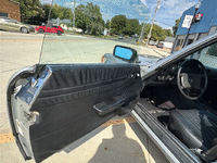 Image 15 of 20 of a 1982 MERCEDES-BENZ 380 380SL