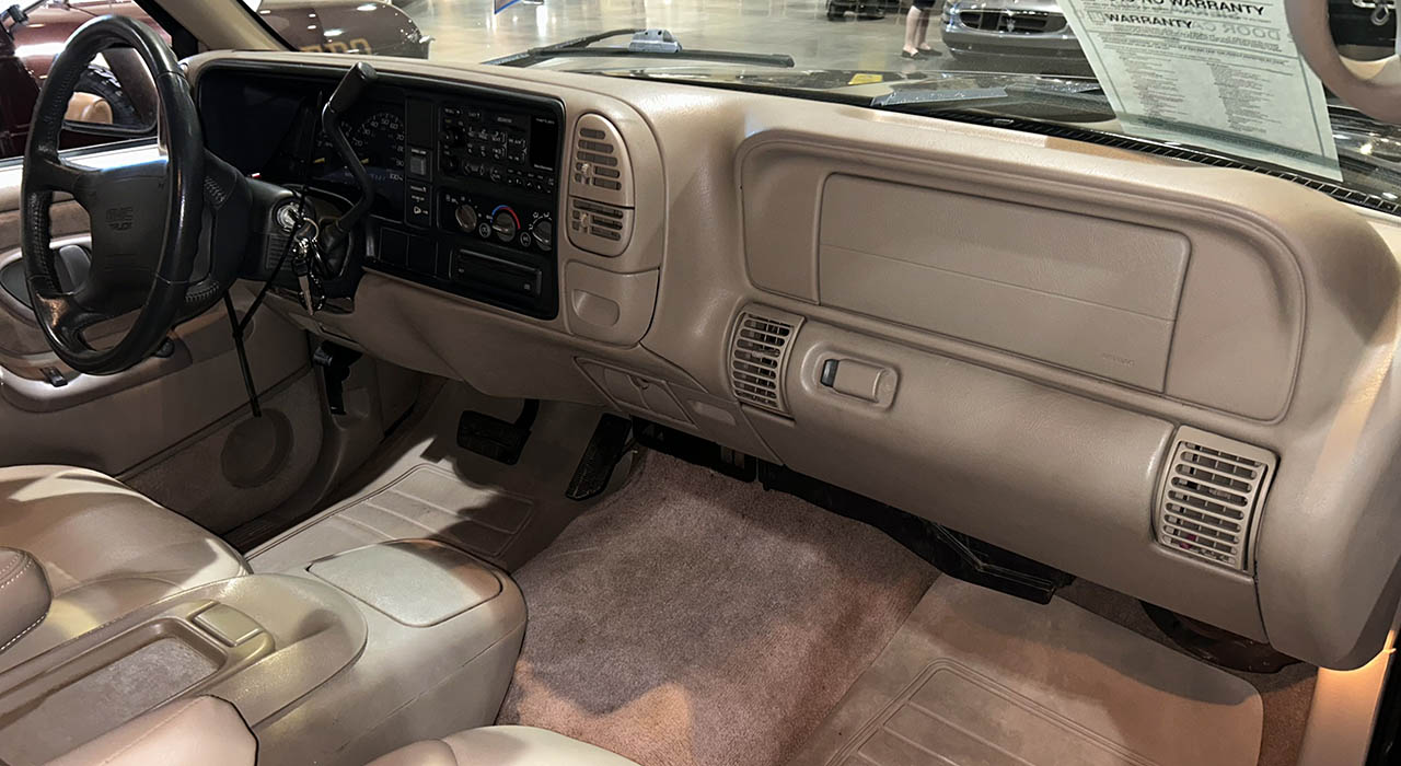 9th Image of a 1997 GMC SIERRA C1500