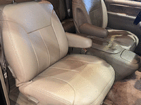 Image 11 of 13 of a 1997 GMC SIERRA C1500