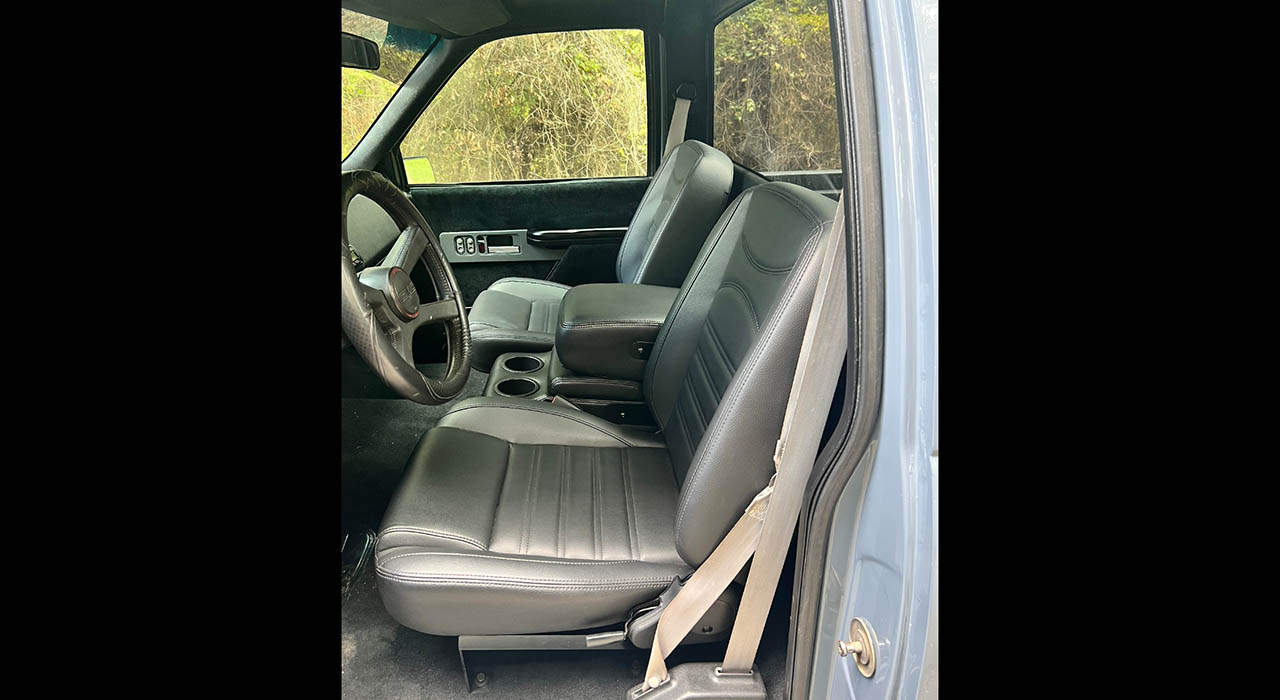 6th Image of a 1993 GMC SIERRA C1500