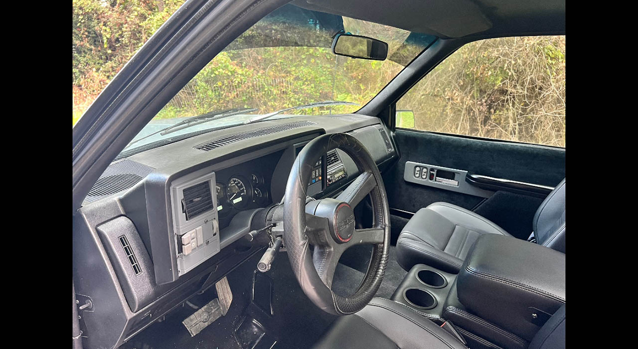 7th Image of a 1993 GMC SIERRA C1500