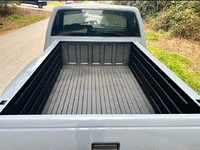 Image 6 of 9 of a 1993 GMC SIERRA C1500