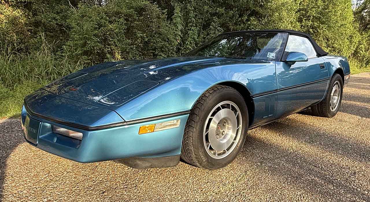 0th Image of a 1987 CHEVROLET CORVETTE