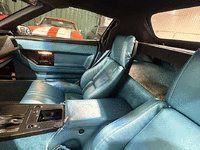 Image 15 of 18 of a 1987 CHEVROLET CORVETTE