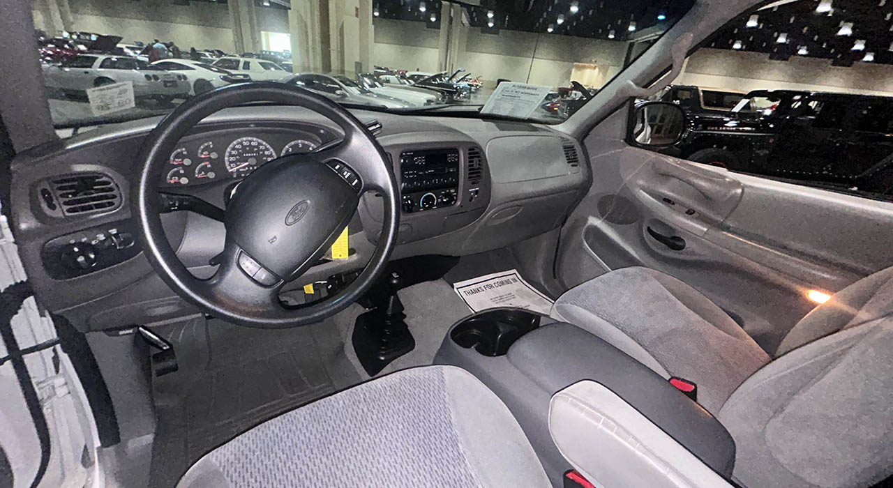 8th Image of a 1998 FORD F-150 1/2 TON 4X4