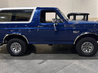 Image 3 of 15 of a 1990 FORD BRONCO XLT