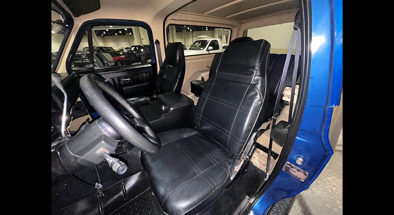 7th Image of a 1986 CHEVROLET D10 MILITARY BLAZER 1/2 TON