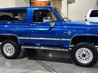 Image 2 of 14 of a 1986 CHEVROLET D10 MILITARY BLAZER 1/2 TON