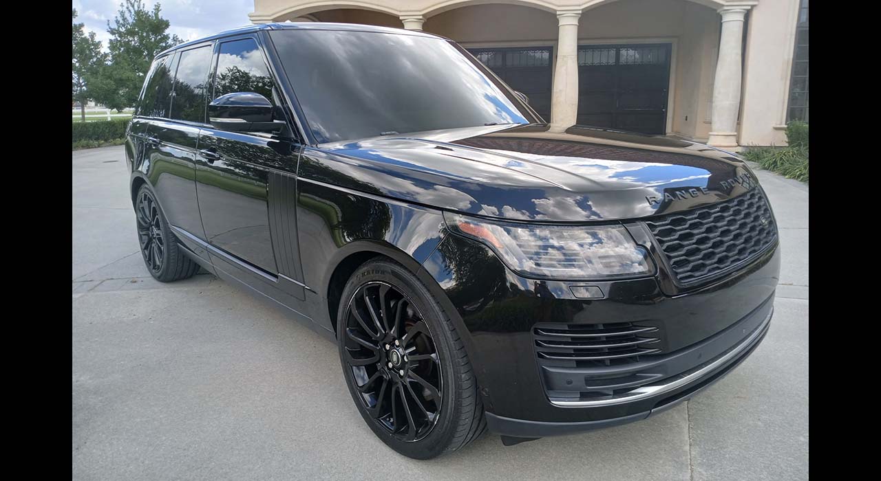 1st Image of a 2019 LAND ROVER RANGE ROVER HSE