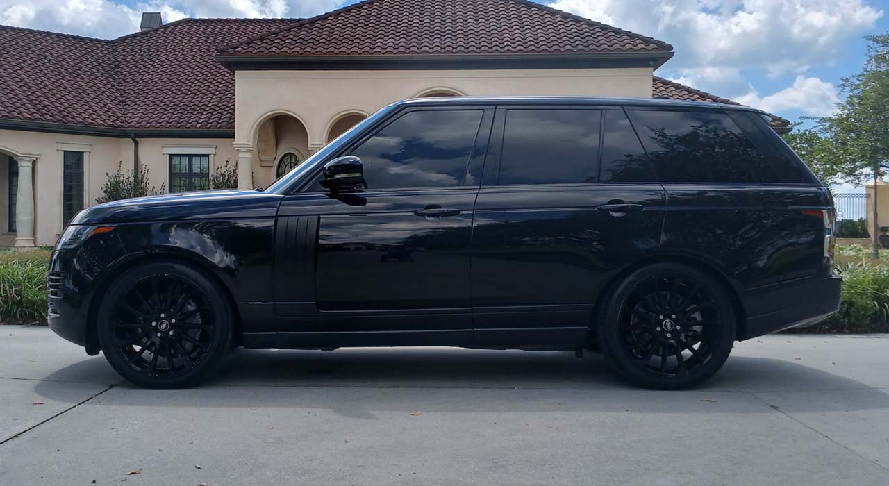 6th Image of a 2019 LAND ROVER RANGE ROVER HSE