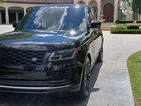 Image 3 of 11 of a 2019 LAND ROVER RANGE ROVER HSE