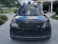 Image 9 of 11 of a 2019 LAND ROVER RANGE ROVER HSE