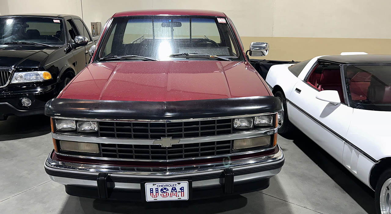 2nd Image of a 1989 CHEVROLET C1500