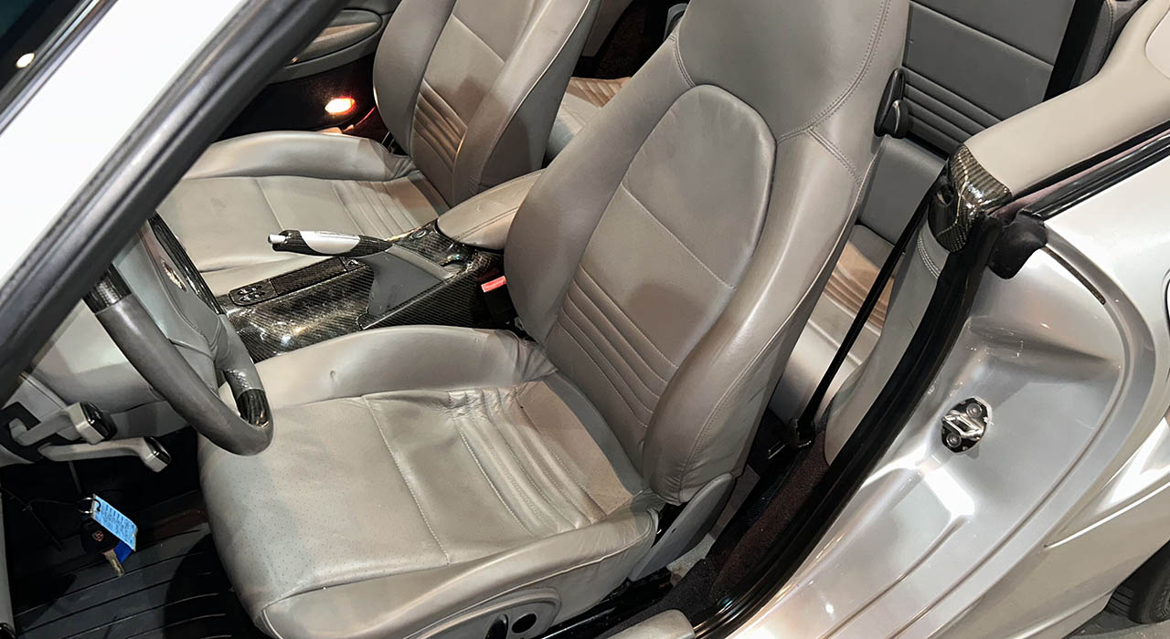 8th Image of a 2004 PORSCHE 911 TURBO