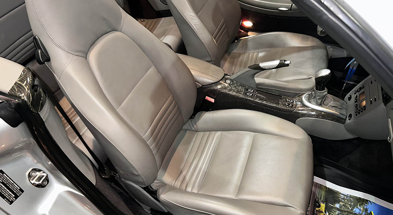 10th Image of a 2004 PORSCHE 911 TURBO