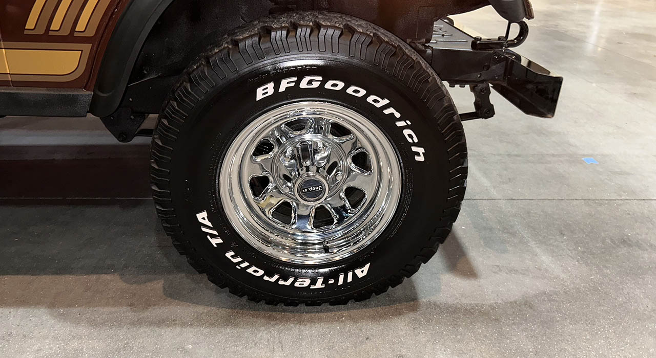 5th Image of a 1986 JEEP CJ7