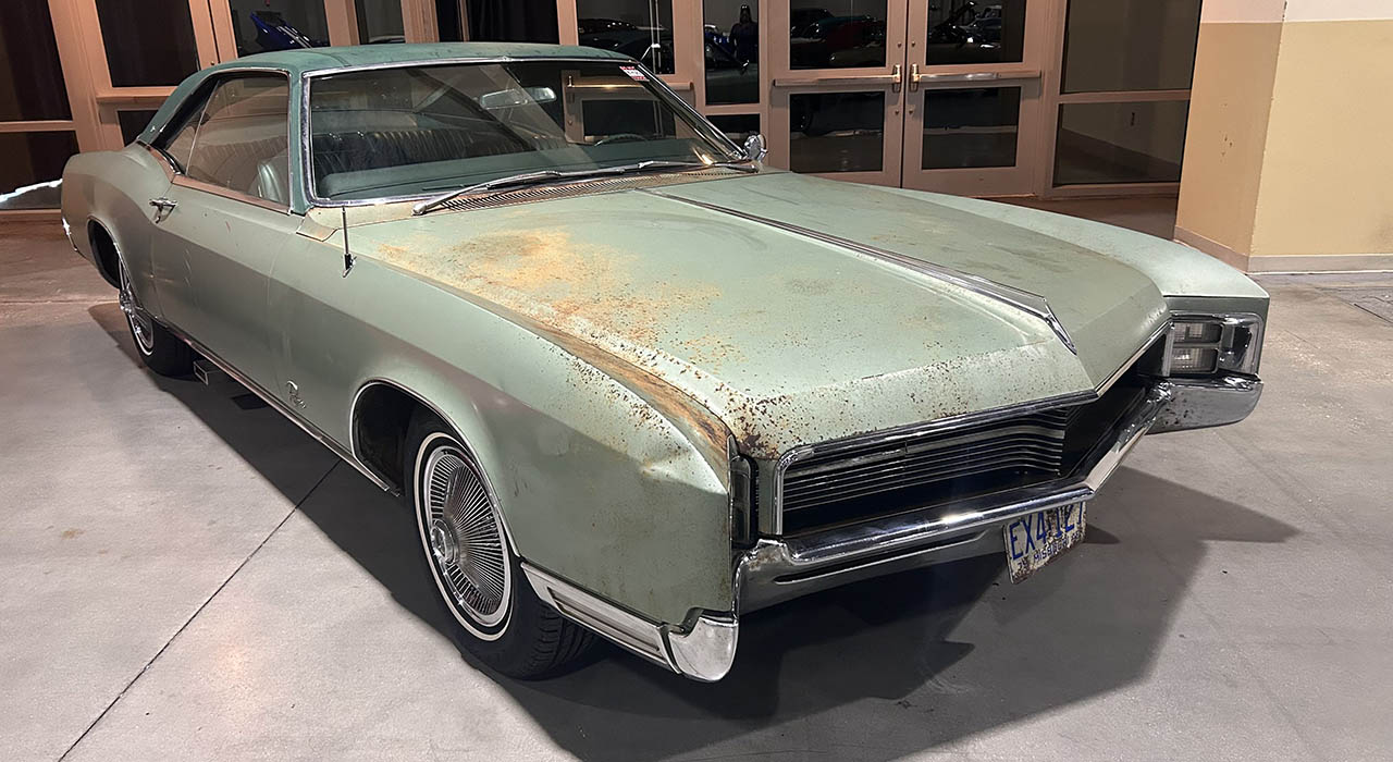 0th Image of a 1967 BUICK RIVIERA