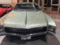 Image 4 of 12 of a 1967 BUICK RIVIERA