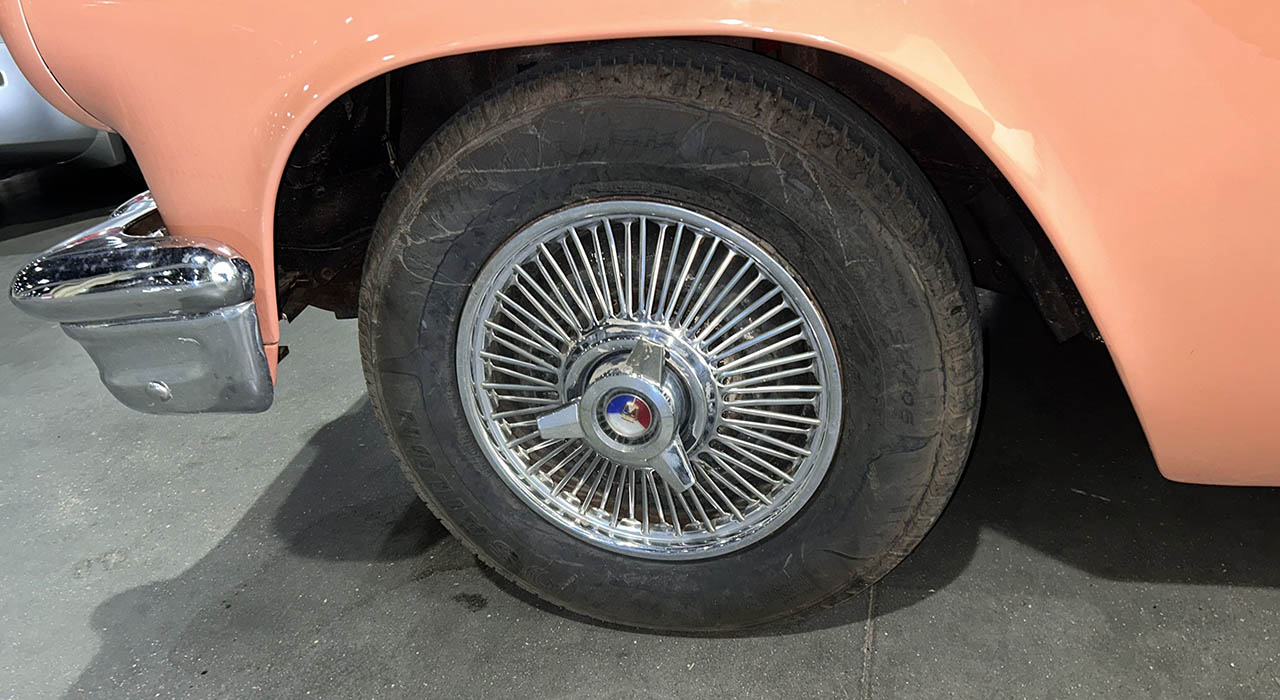 4th Image of a 1957 FORD THUNDERBIRD