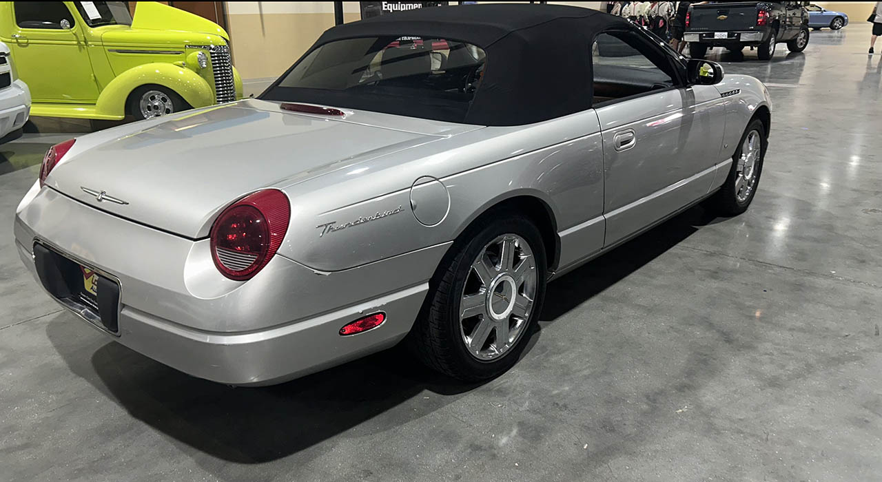 1st Image of a 2004 FORD THUNDERBIRD