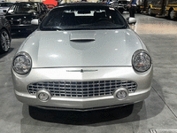 Image 4 of 12 of a 2004 FORD THUNDERBIRD