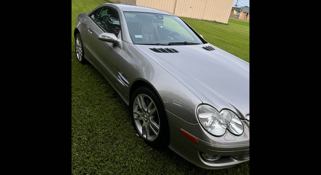 1st Image of a 2007 MERCEDES SL 550