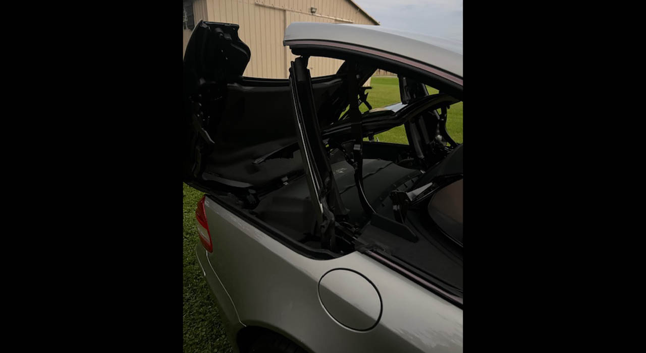 4th Image of a 2007 MERCEDES SL 550