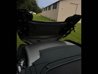 Image 6 of 15 of a 2007 MERCEDES SL 550