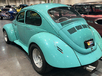 Image 2 of 13 of a 1973 VOLKSWAGEN BEETLE