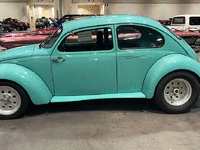 Image 3 of 13 of a 1973 VOLKSWAGEN BEETLE