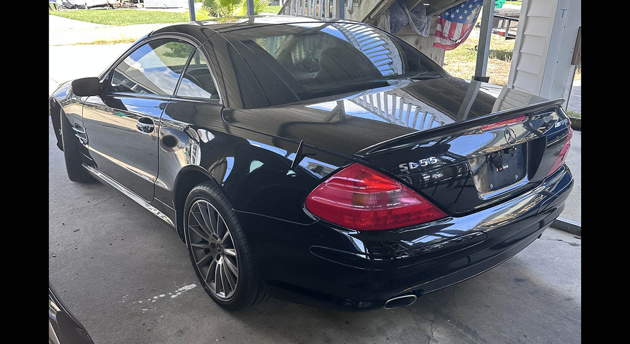 2nd Image of a 2005 MERCEDES-BENZ SL-CLASS SL500