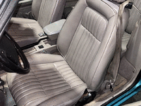 Image 7 of 12 of a 1992 FORD MUSTANG LX