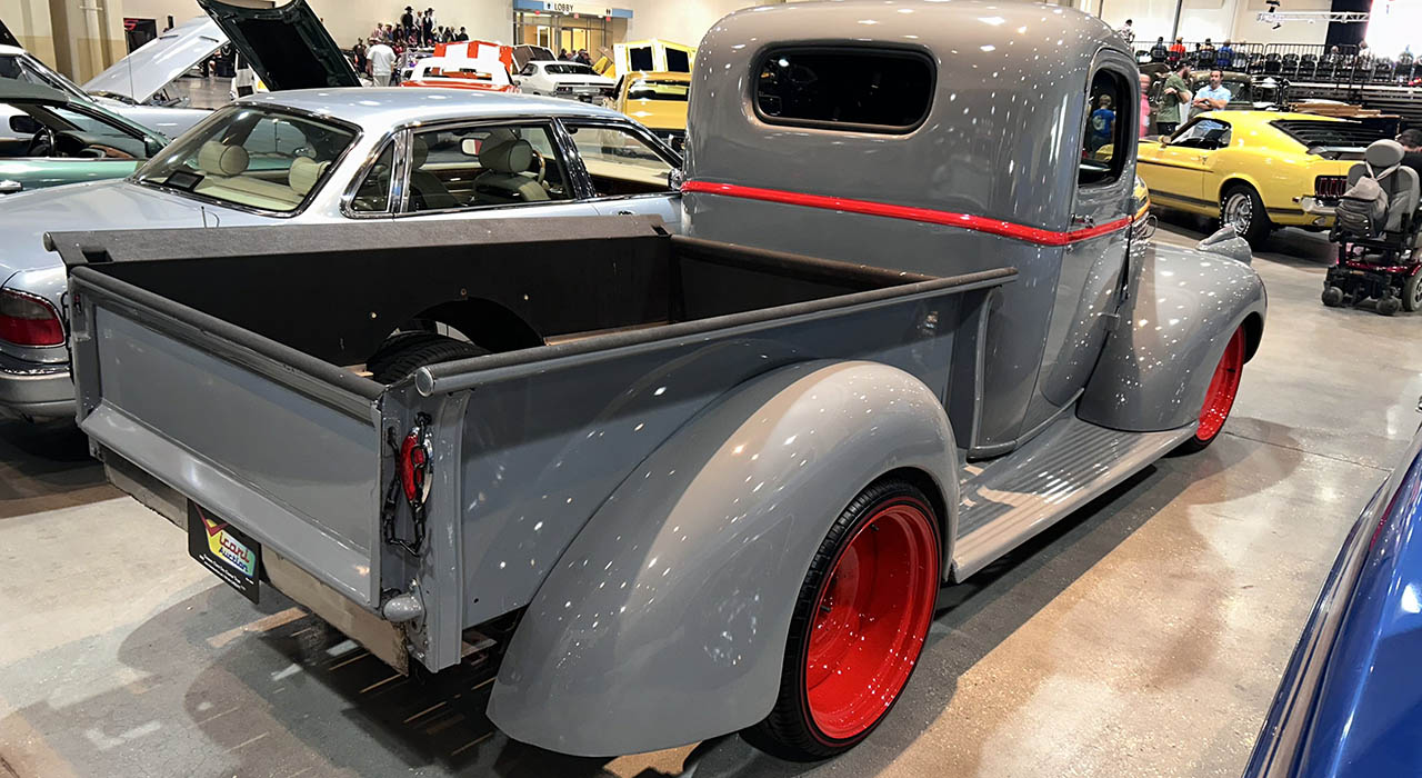 1st Image of a 1947 CHEVROLET PICKUP