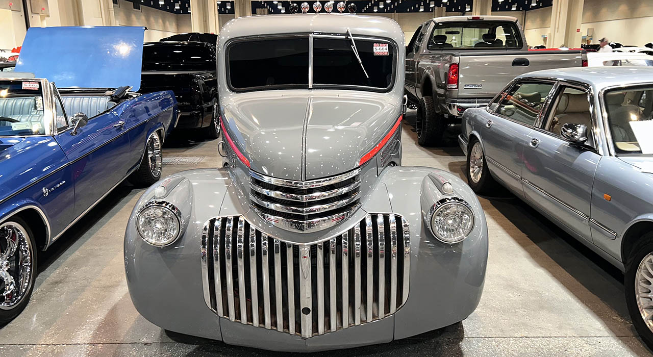 2nd Image of a 1947 CHEVROLET PICKUP