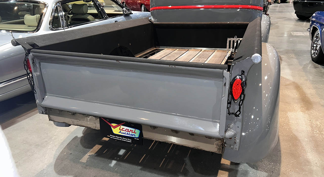 3rd Image of a 1947 CHEVROLET PICKUP