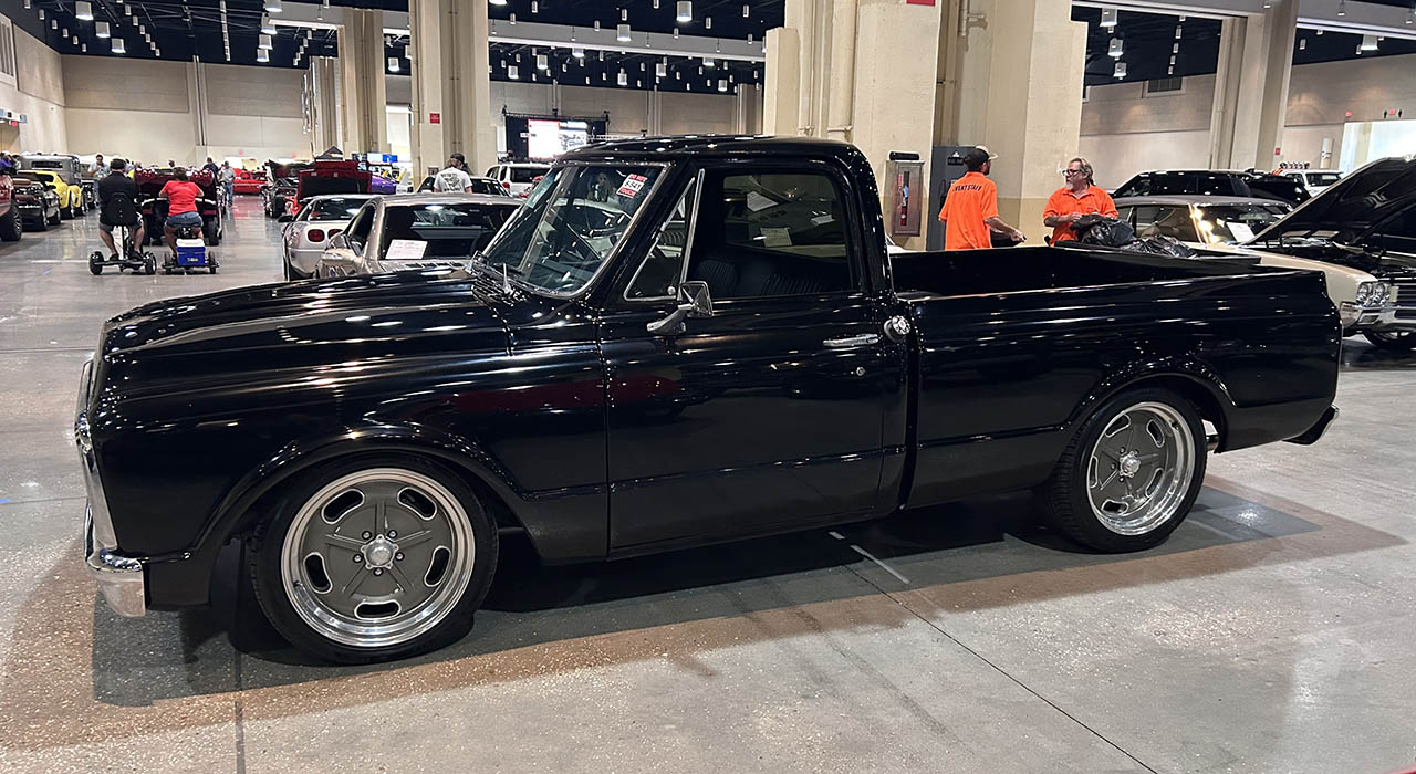 2nd Image of a 1971 CHEVROLET C10