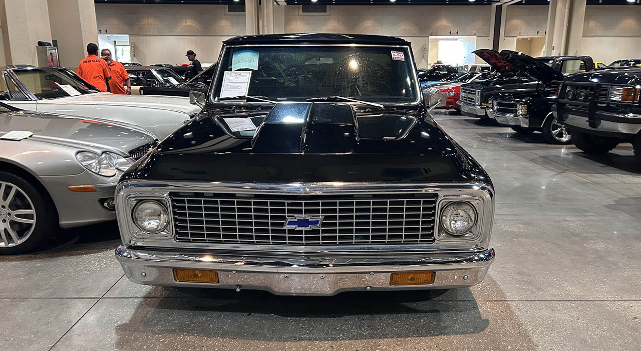 3rd Image of a 1971 CHEVROLET C10