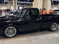 Image 3 of 12 of a 1971 CHEVROLET C10