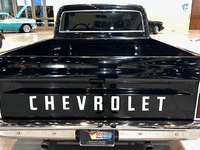 Image 5 of 12 of a 1971 CHEVROLET C10