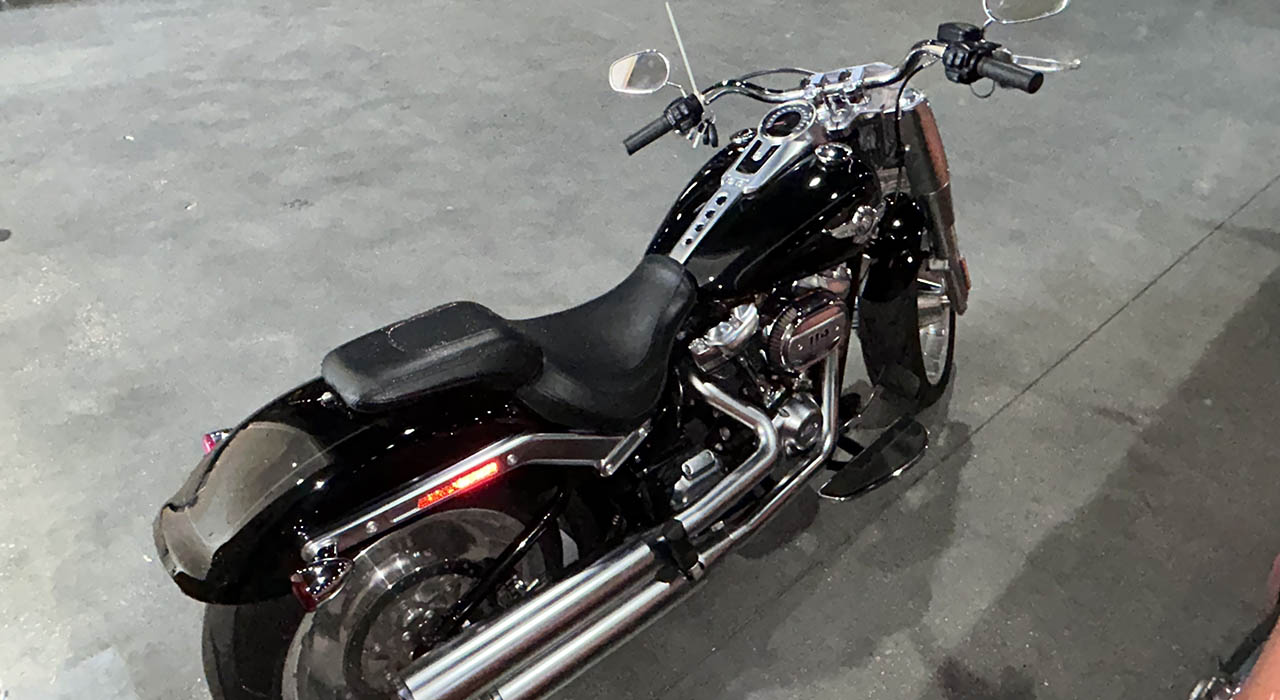 3rd Image of a 2019 HARLEY-DAVIDSON FATBOY