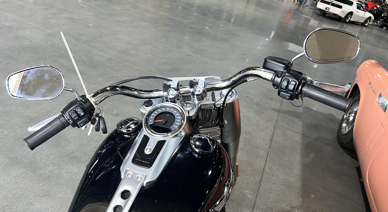 4th Image of a 2019 HARLEY-DAVIDSON FATBOY